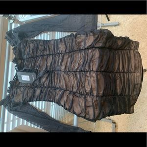 Fashion nova lace dress size M